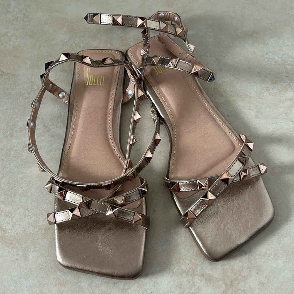 Soleil sandals